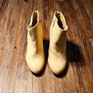 Womens Just Fab Western Wild Tan Suede Ankle Boots Sz 10W